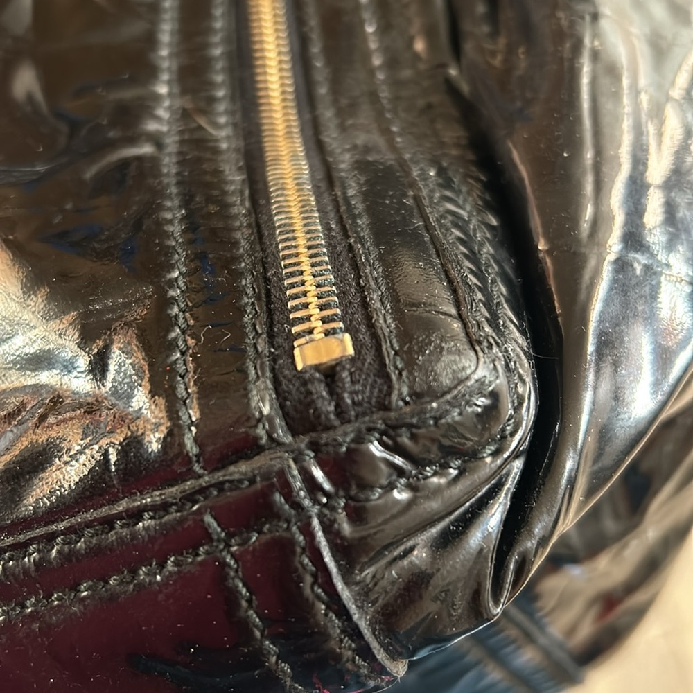 Gorgeous black patented leather YSL Downtown Tote pre loved 💕 - Picture 15 of 16